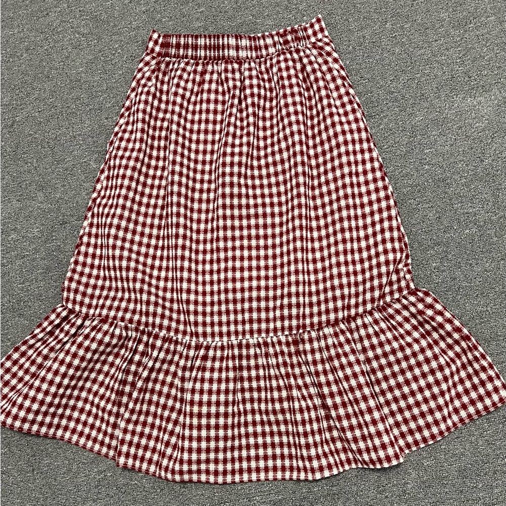 Chic Red Checkered A-Line Skirt - Picture 3 of 7